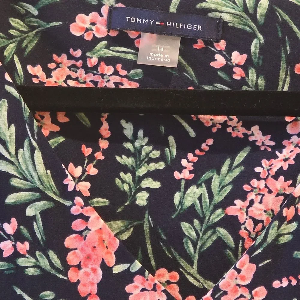 Tommy Hilfiger Black Dress with Pink and Green Floral Design Sz 14 - Picture 3 of 4